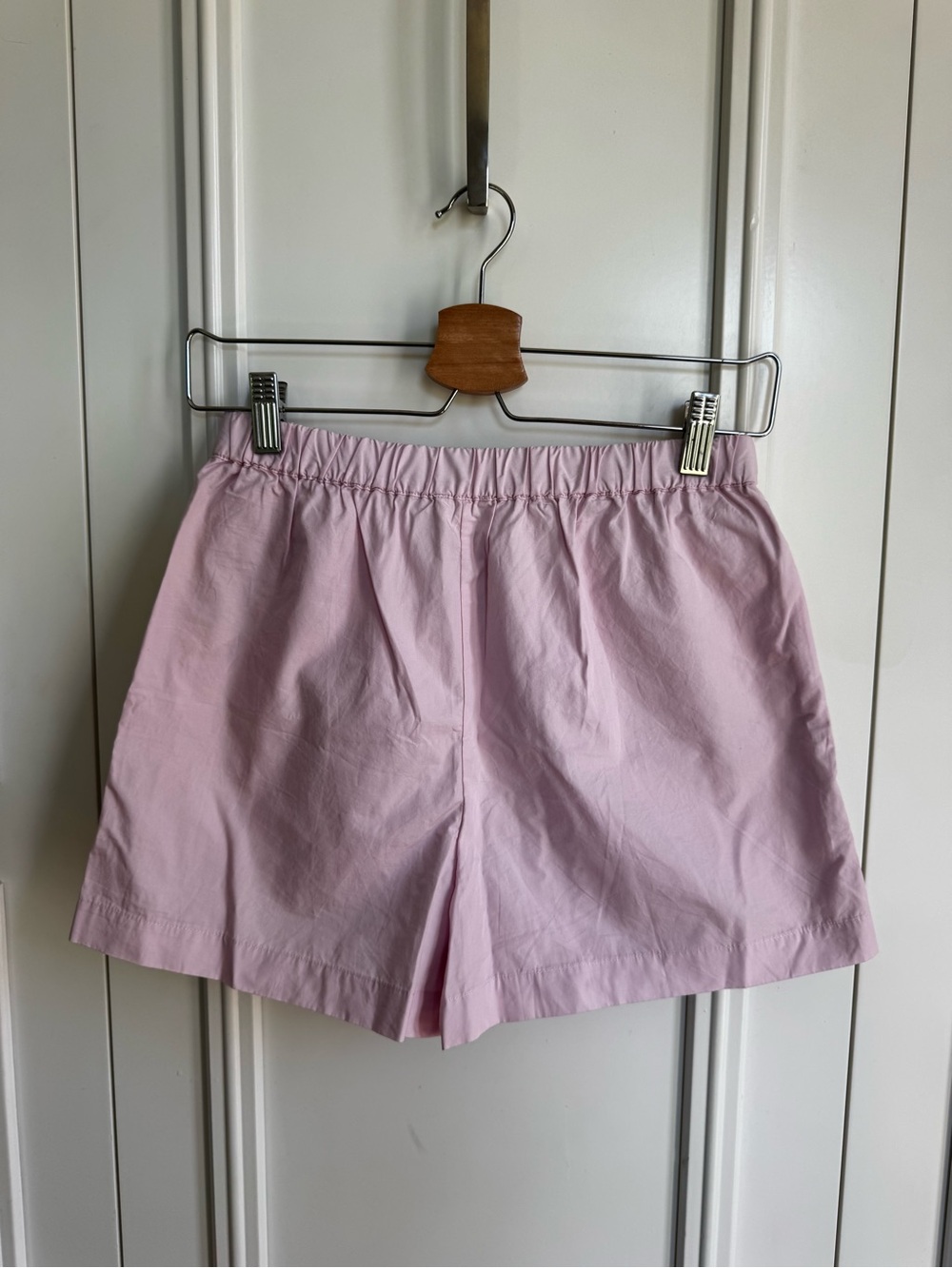 Aritzia/Wilfred Poplin Shorts - Size Small Pink